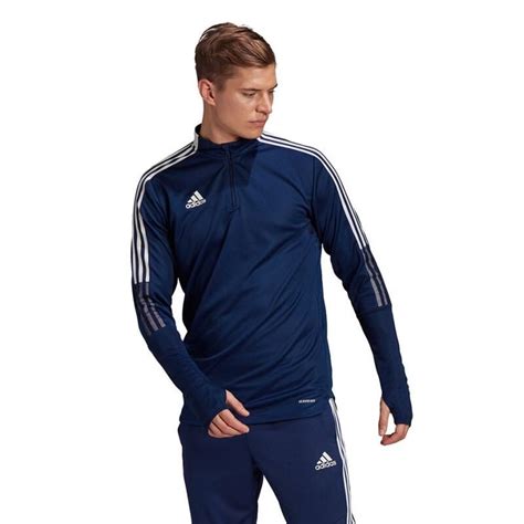 adidas urheiluvaatteet hinta.